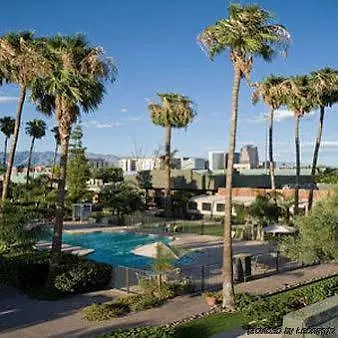 Hotel Ramada By Wyndham Tucson