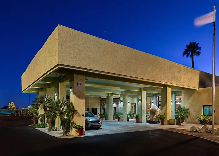Ramada By Wyndham Hotel 3*