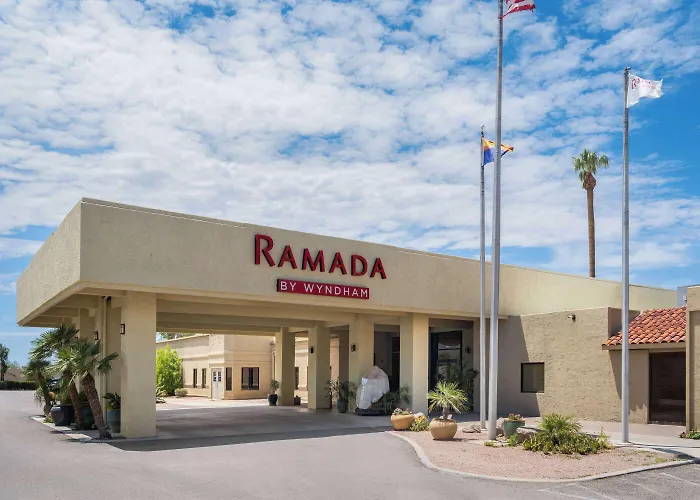 Hotel Ramada By Wyndham Tucson