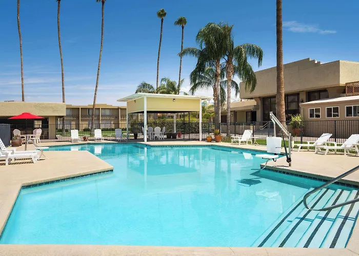 Ramada By Wyndham 3* Tucson