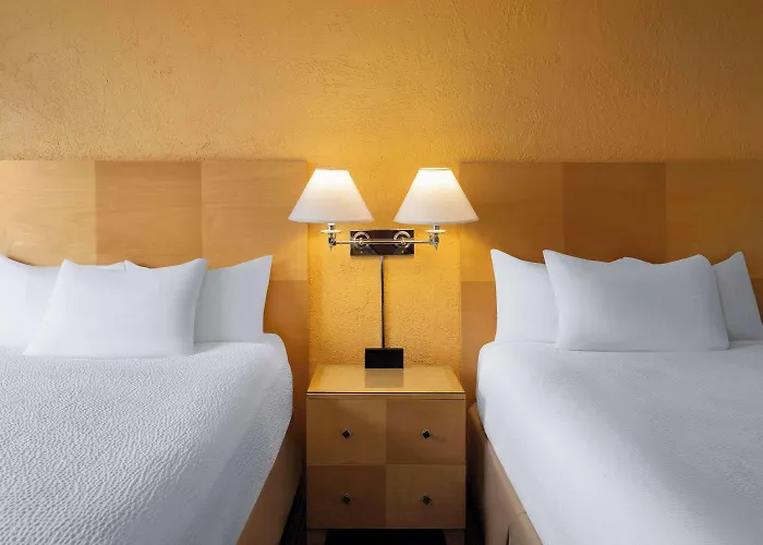 Ramada By Wyndham Hotel 3*