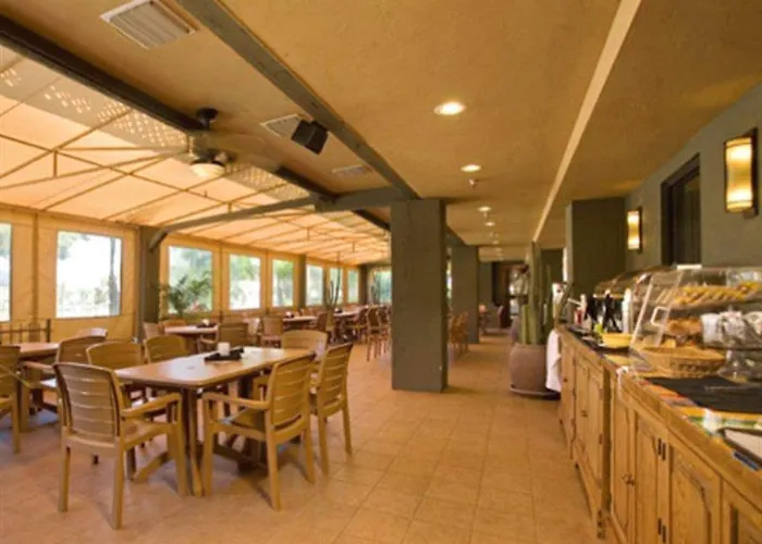 Hotel Ramada By Wyndham Tucson