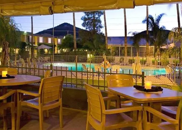 Hotel Ramada By Wyndham 3*